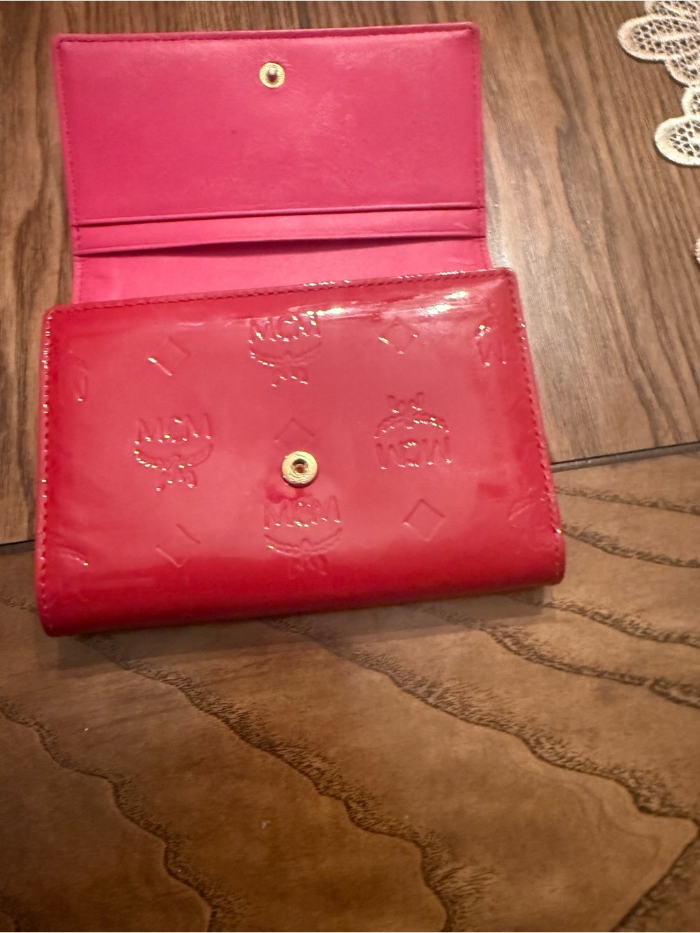 MCM Red Patent Leather  Wallet - Picture 15 of 16